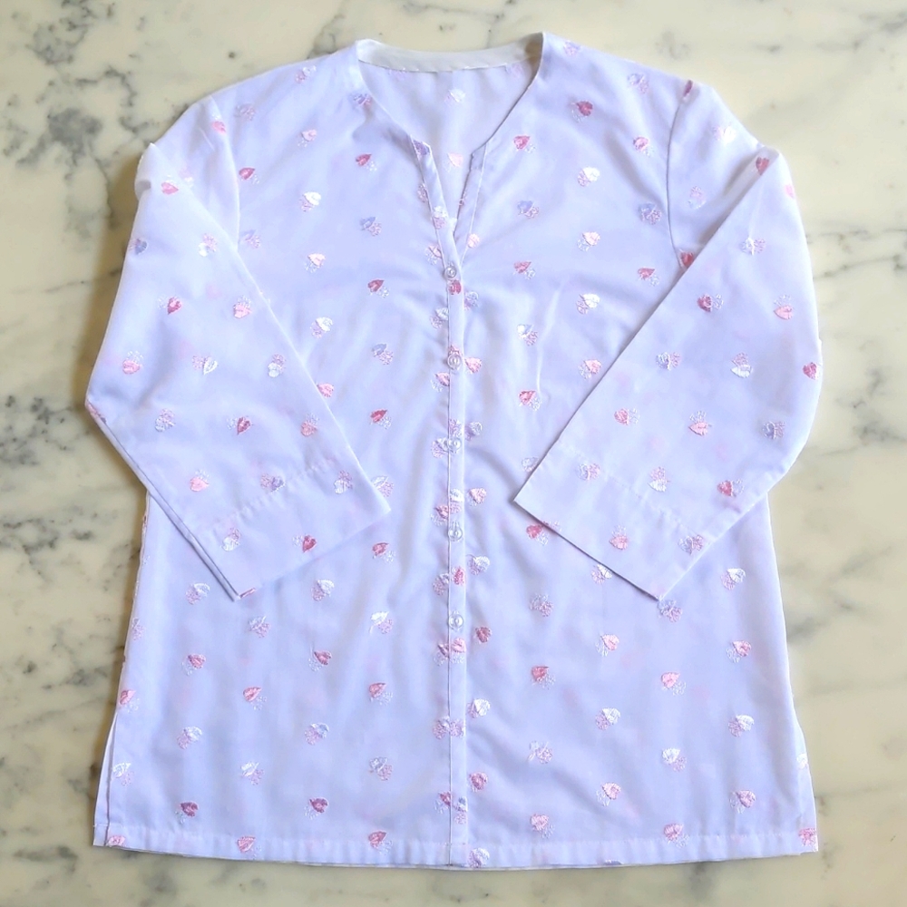 NWOT. Cotton Pink and White Embroidered Hearts 3/4 Wide Sleeve Button Down Shirt